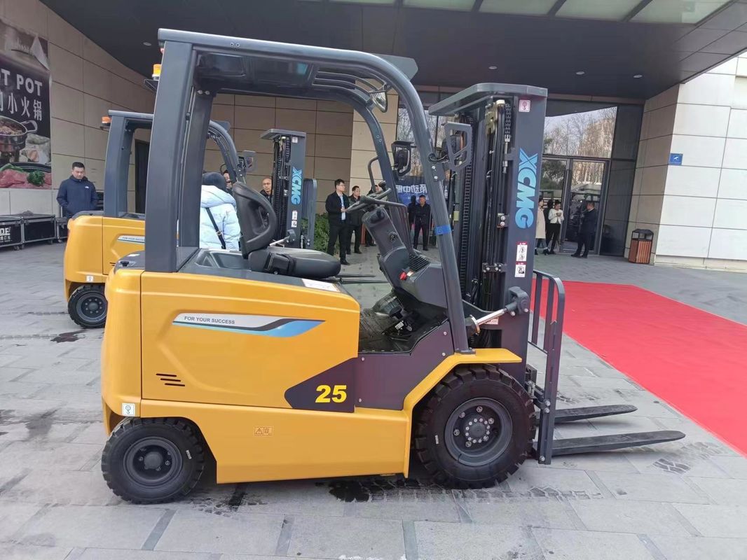 Forklift popolare 3 tonnellate 5 tonnellate 7 tonnellate 10 tonnellate Forklift a benzina con potenza motrice di sollevamento di 14,4 kW