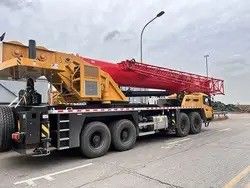 YCK09 Motore STC800E-1 Granato per camion idraulico mobile usato 25-50 tonnellate 14990*2800*3940mm