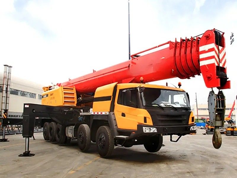 STC1000T 100 tonnellate di gru idrauliche pesanti con potenza massima di 353/1900 kW/rpm