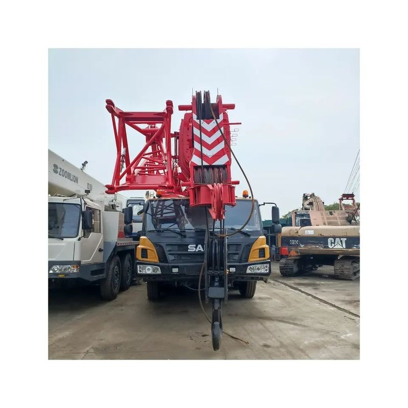 STC1000T 100 tonnellate di gru idrauliche pesanti con potenza massima di 353/1900 kW/rpm