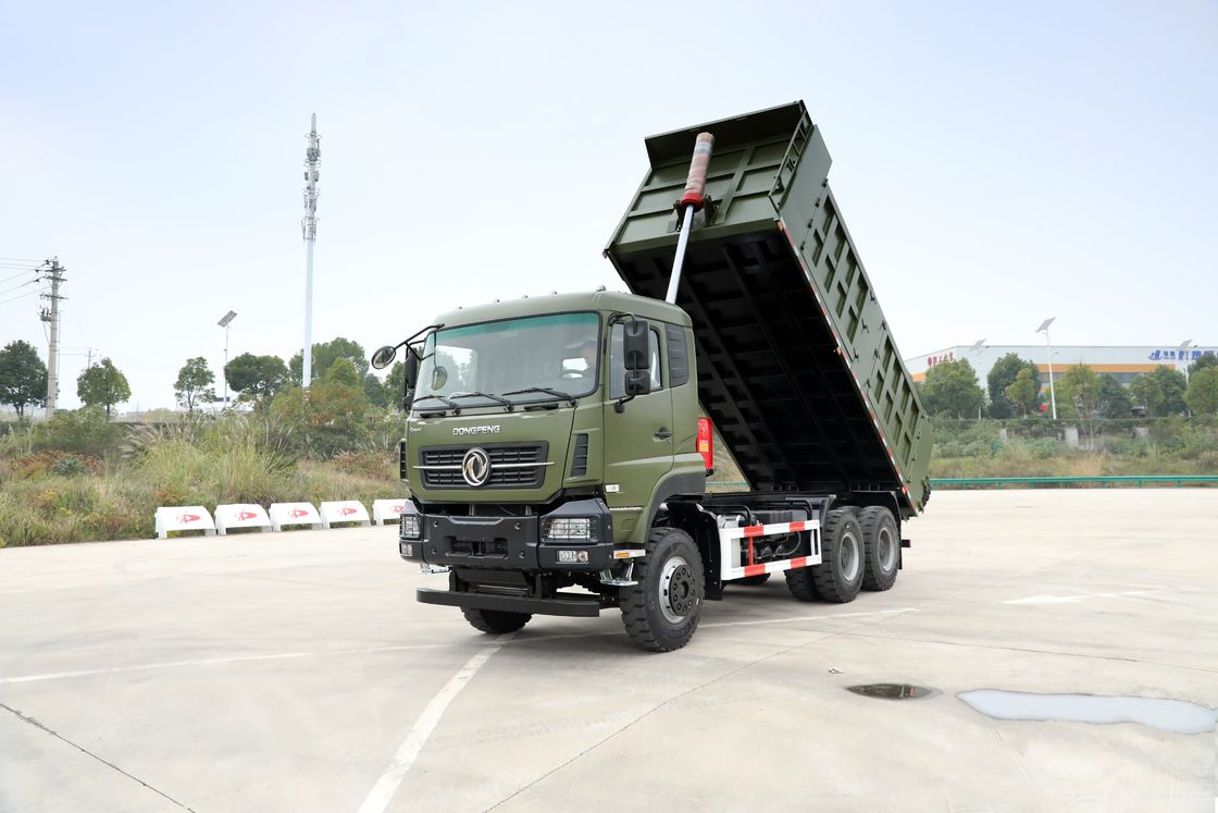 Tri Axle Sinotruck HOWO Camionetti pesanti usati da 20 Cbm 371HP con sistema multimediale