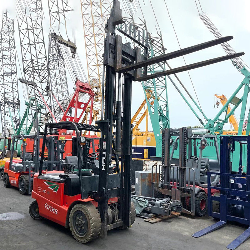Capacità nominale 2T-10T Supporto personalizzazione 3 tonnellate di forklift diesel con motore opzionale