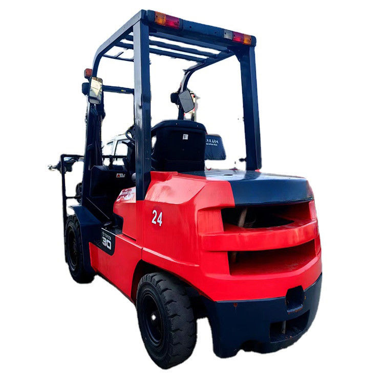 10 tonnellate di carrelli elevatori elettrici con motore di trazione da 11,9 kW e motore di sollevamento da 14,4 kW