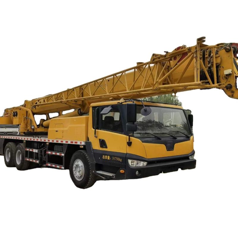 110000 KG QY70KC gru per camion in buone condizioni adatte a lavori pesanti