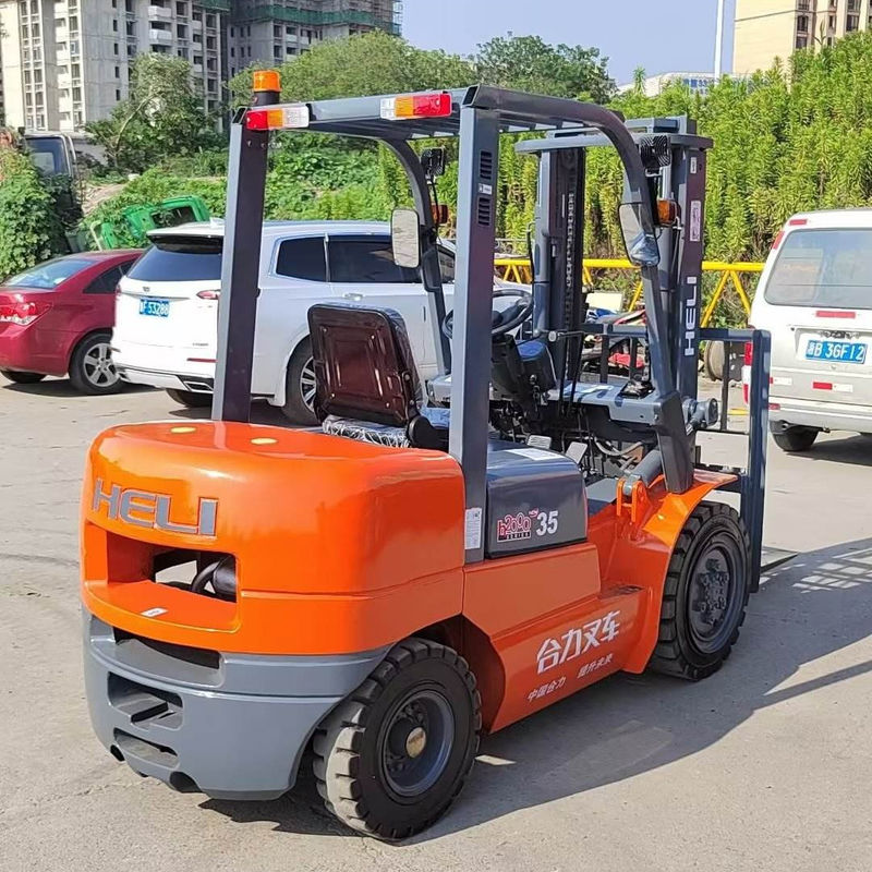 Dopo il servizio Video Supporto tecnico Elicottero 3 tonnellate carrello elevatore diesel lunghezza forchetta 1070mm