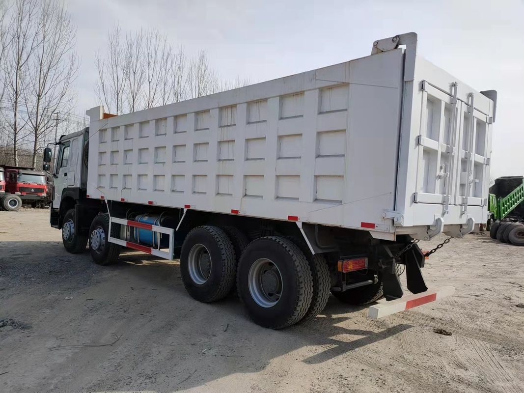 Weichai WD615.47 Motore Euro 3 Standard di emissioni 40 tonnellate HOWO Sinotruck 8*4 Dump Truck