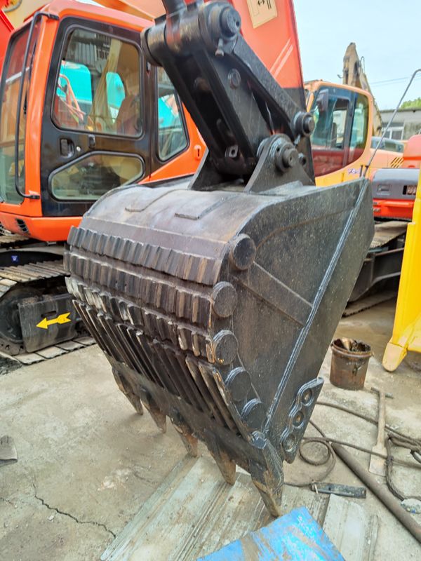 2001-4000 Orari di lavoro Doosan DX225 Escavatore a trascinatore usato con altra valvola idraulica