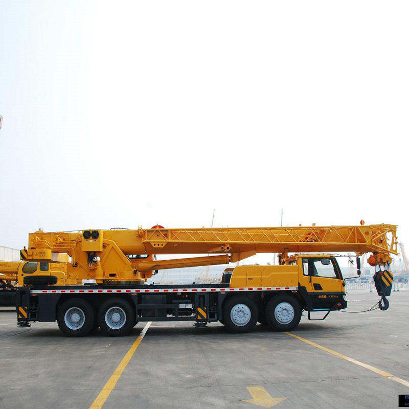 50 tonnellate P H QY50KA gru di camion usata in buone condizioni e massima altezza di sollevamento di 58,1 m