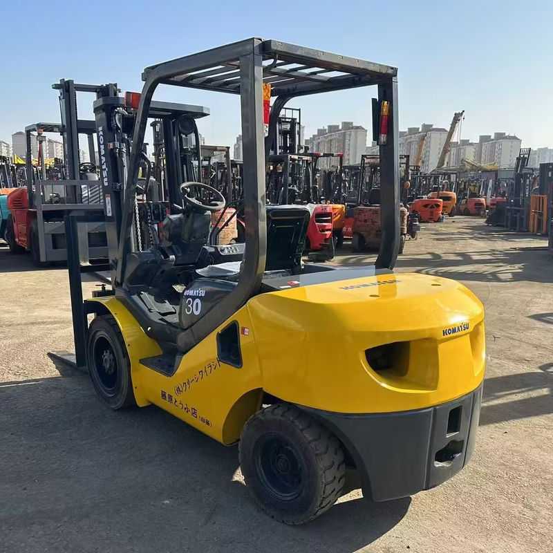 Home FD30 Originale Giappone Komatsu Used Forklift Loading Machine con larghezza di forcella 150 mm