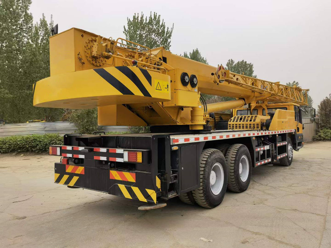 Max. carico di sollevamento 70 tonnellate gru per autocarri usate in buone condizioni e 2001-4000 ore di lavoro