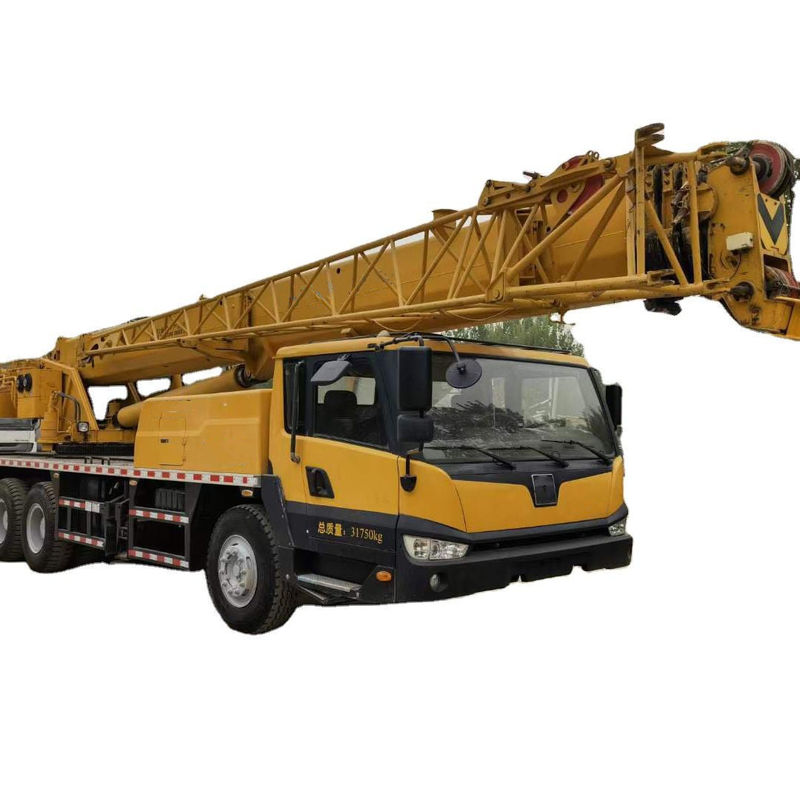 Granate da 70 tonnellate usate con altezza massima di sollevamento di 12,4 M-70 M e in buone condizioni