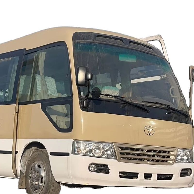 Autobus con guida LHD da 30 posti con cilindrata di 4104 ml e carburante diesel per soddisfare le vostre esigenze