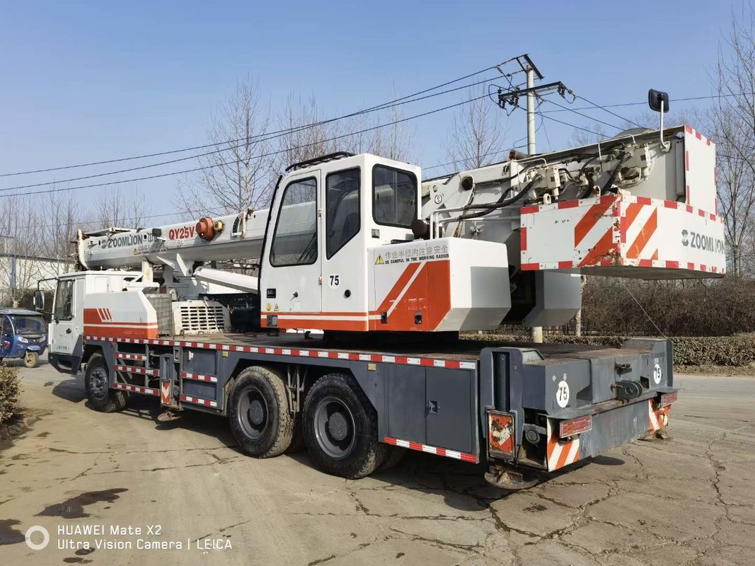Zoomlion QY25V gru mobile da 20 tonnellate con garanzia e 2001-4000 ore di lavoro