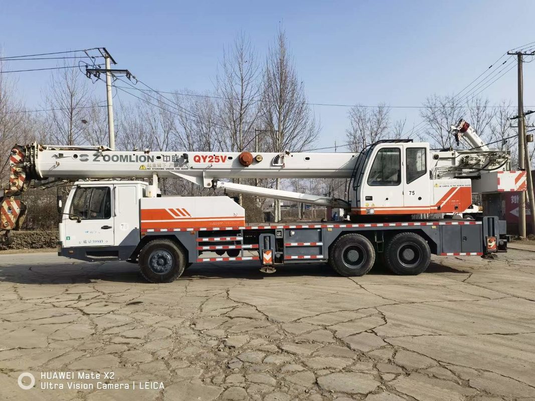 Zoomlion QY25V gru mobile da 20 tonnellate con garanzia e 2001-4000 ore di lavoro