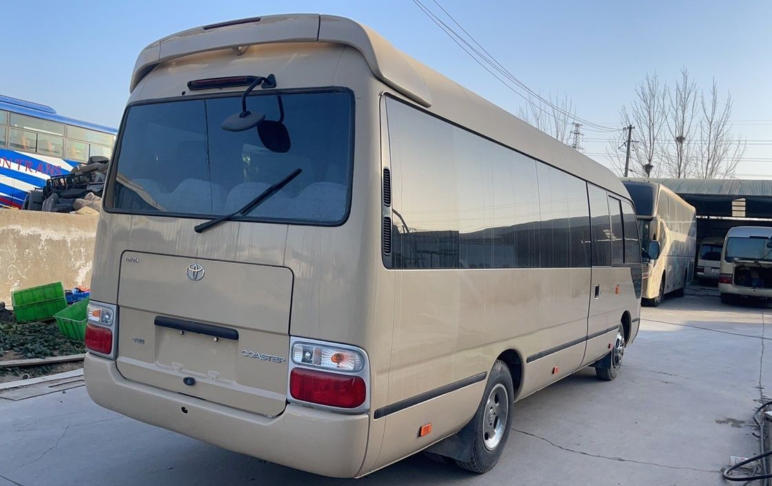 30 posti Luxury Coach Toyo Ta Coaster Bus con potenza massima di 113/5200kw ed emissioni EURO 3