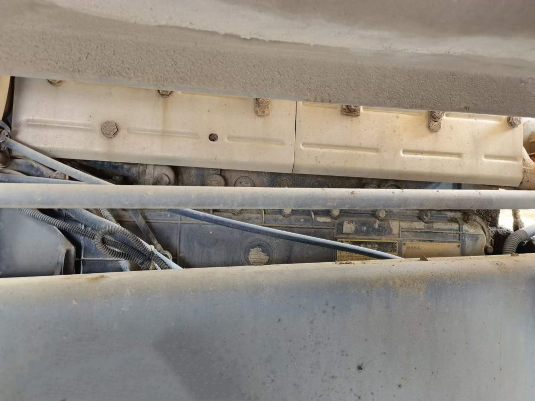 25-50 tonnellate Granate per tutti i terreni 6x4 Macchine usate Granate per camion mobili Valvola idraulica