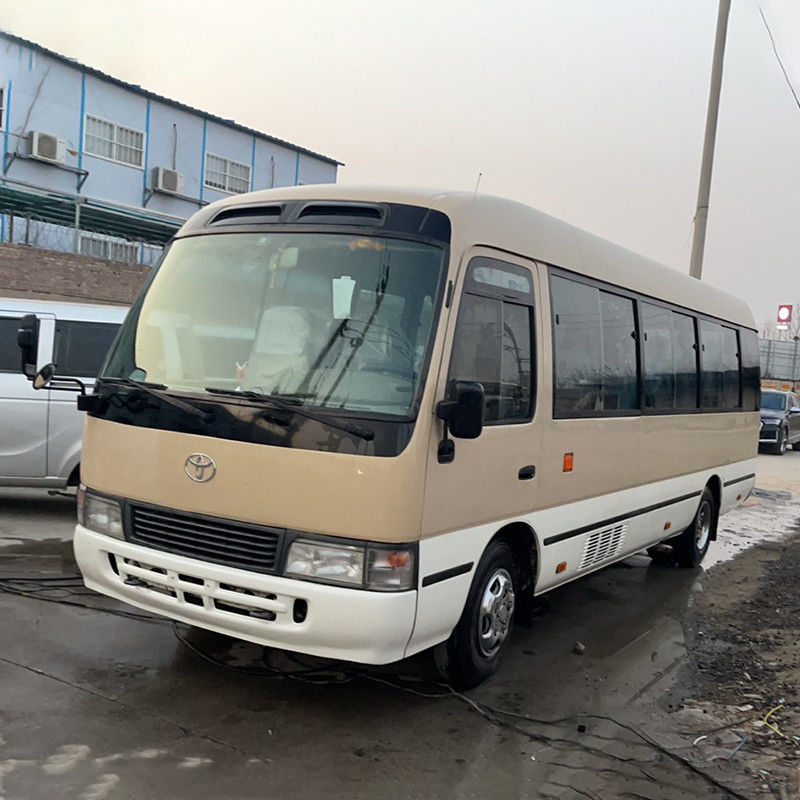 Minibus di seconda mano da 16-30 posti con motore diesel e capacità motore da 6-8 litri