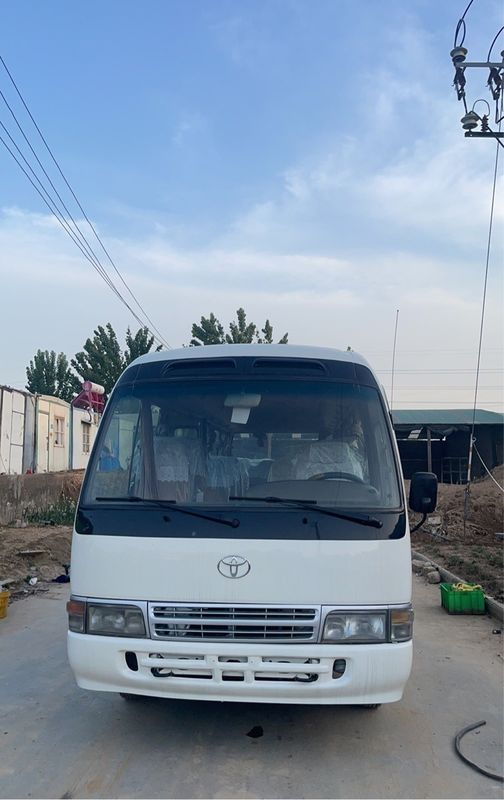 Autobus da montagna a guida sinistra Autobus turistico di lusso con emissione EURO 3 in buone condizioni