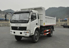 DONGFENG 6 ruote 4x2 camion di scarico piccole camion tipper in buone condizioni SINOTRUCK cambio
