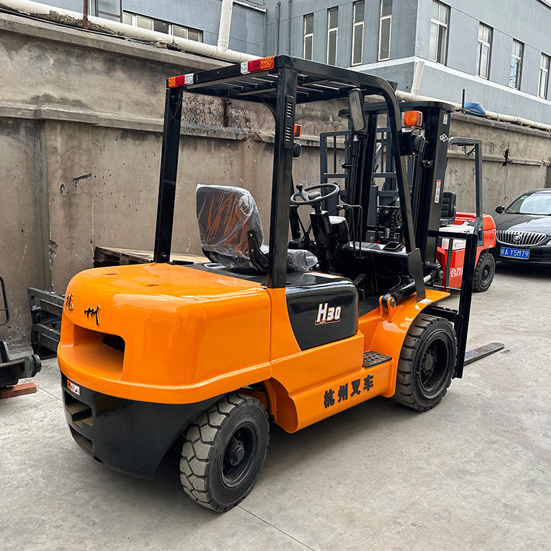 3 tonnellate di carrello elevatore diesel per alberghi 4 x 4 sollevamento 3m altezza di sollevamento 1070mm lunghezza della forcella