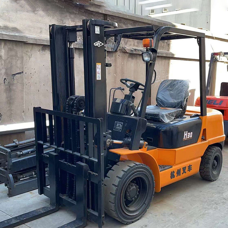 3 tonnellate di carrello elevatore diesel per alberghi 4 x 4 sollevamento 3m altezza di sollevamento 1070mm lunghezza della forcella
