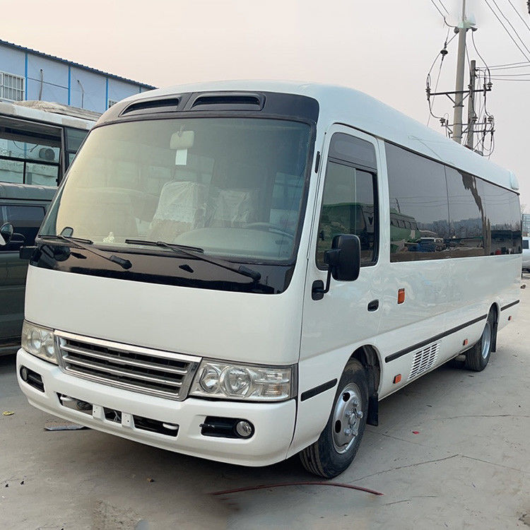 Alta velocità 69 Km/h Toyota 30 posti Autobus da corsa Disegno colore Diesel Autobus pubblico usato