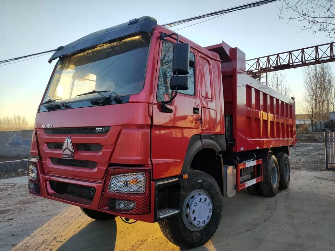Hot Seelig 20 Ton 30 Ton Dump Truck 10 ruote Used Dumper Truck Tipper 6x4 con motore
