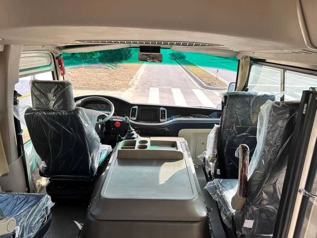 Ampiamente utilizzato 19-29 posti Diesel Coaster Bus con sterzo LHD e capacità motore 4 6L