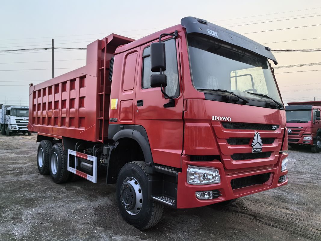 Carburante 371 CV camion di scarico usato 25 tonnellate Sinotruk HOWO 6*4 camion di ribaltamento per la miniera di costruzione