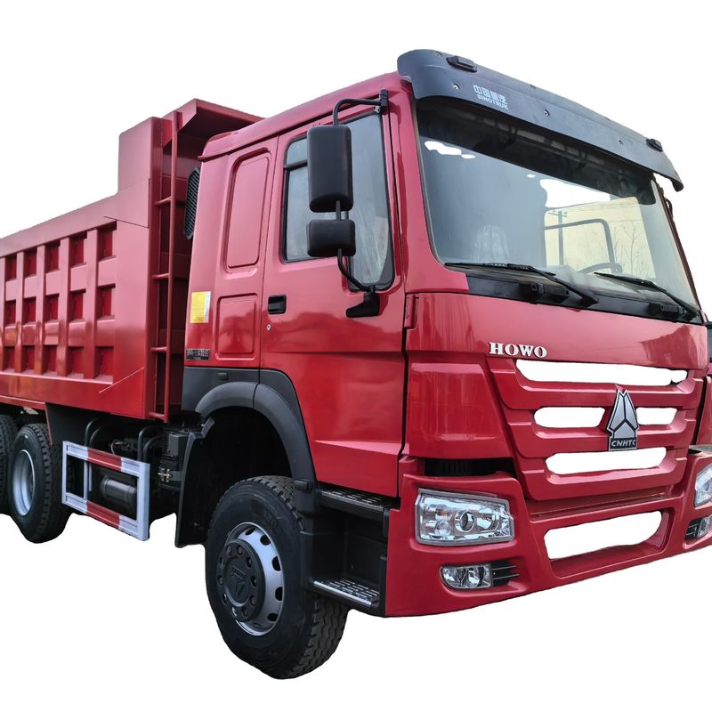 5600mm*2300mm*1500mm Serbatoio di carico 6X4 Camionino ad incasso usato 371HP 25tons HOWO Camionino a scarico