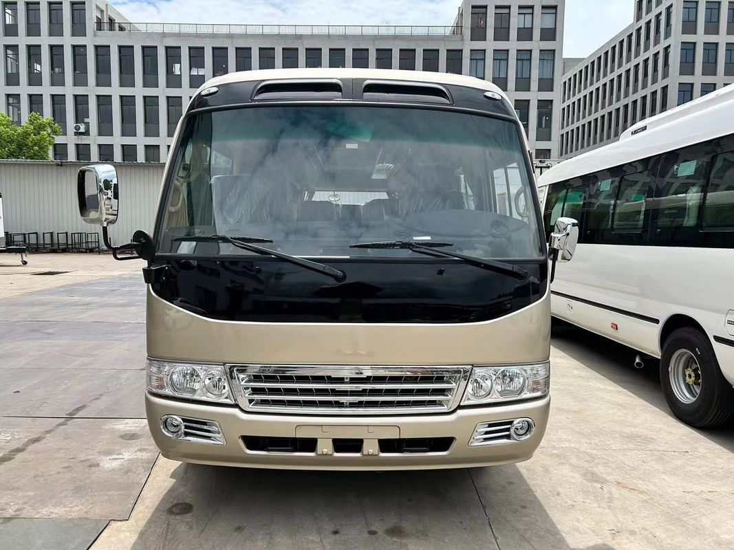 Autobus a quattro ruote a destra con standard di emissione Euro 2