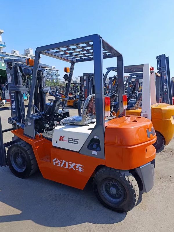 1160 mm di larghezza superiore a 2,5 tonnellate di carrello elevatore HELI con sovrappeso anteriore di 465 mm