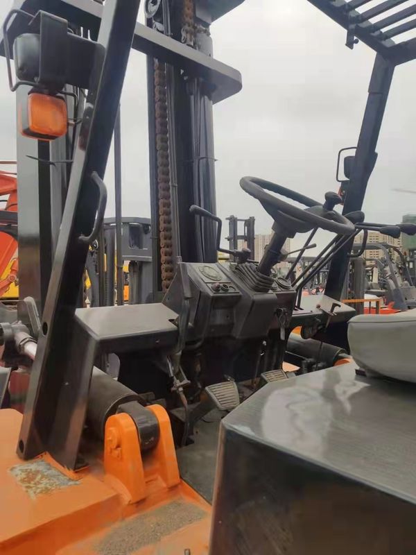 Camionieri diesel versatili per negozi di materiali da costruzione e industria mineraria energetica