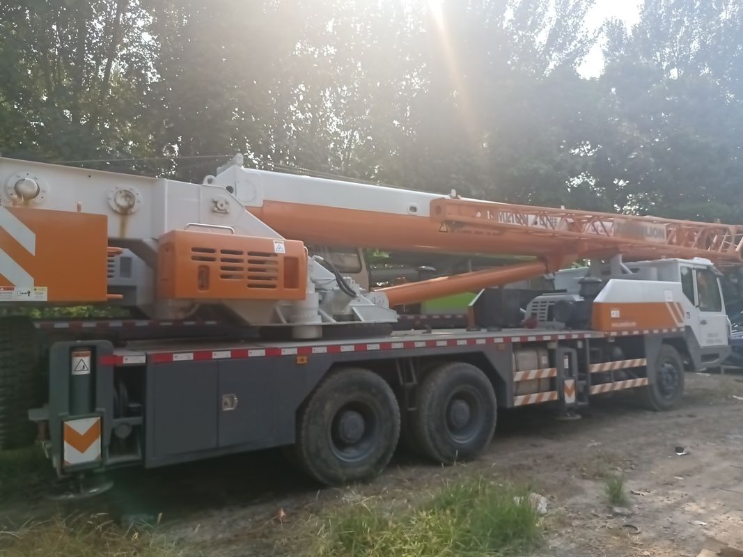 Granate per camion usate su misura con raggio di rotazione minimo di 10,5 m Granate Zoomlion 30 tonnellate 35 tonnellate
