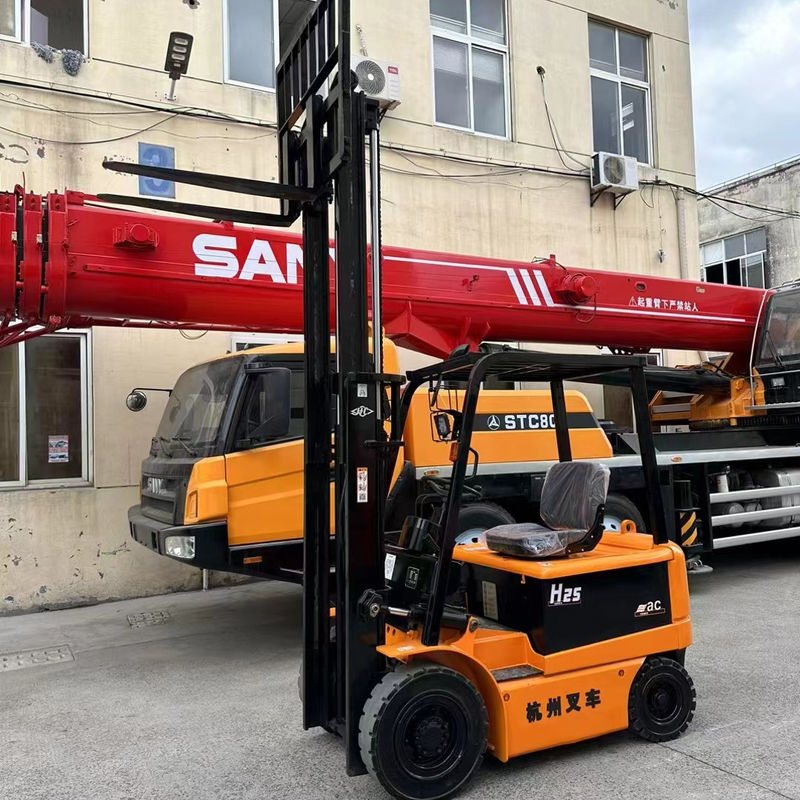 Scala superiore: carrello elevatore diesel da 3 tonnellate con larghezza di forcella 280 mm e altezza di sollevamento massima 3000 mm