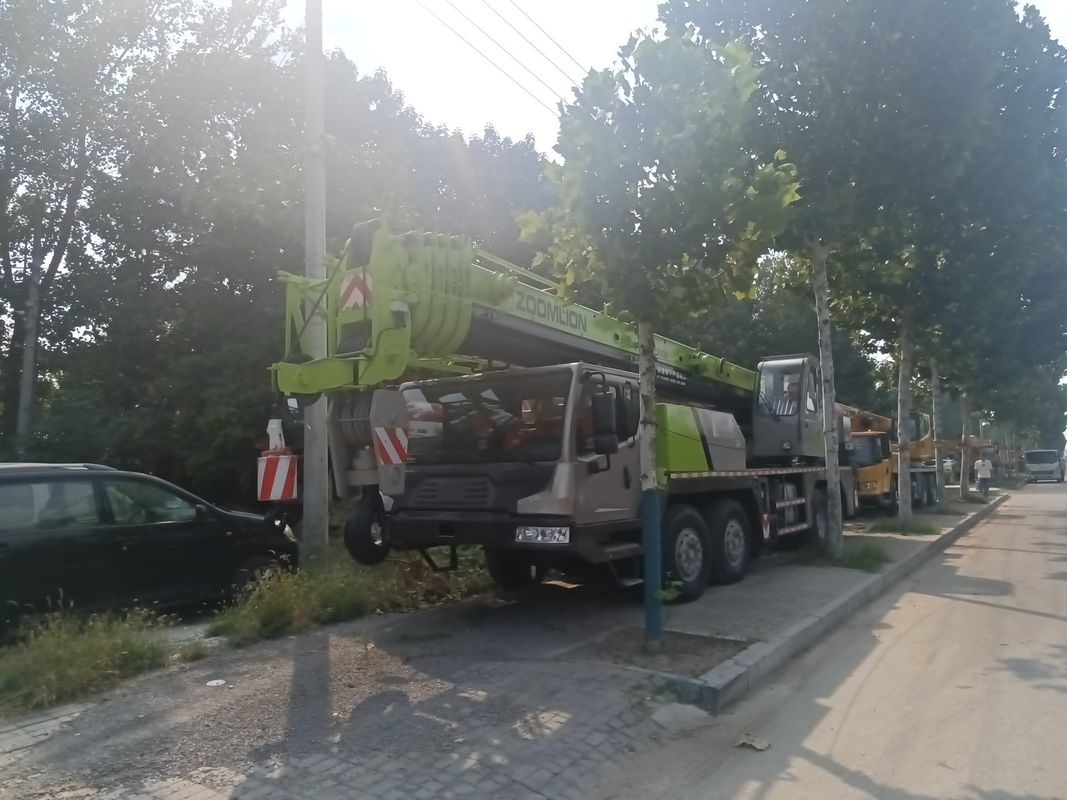 50 tonnellate 55 tonnellate gru per autocarri gru telescopiche usate Altro Motore Altro cilindro idraulico
