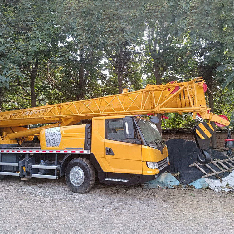 25 tonnellate QY25 Telescopica gru mobile Altura massima 39,21m Granata per camion pieghevole idraulica