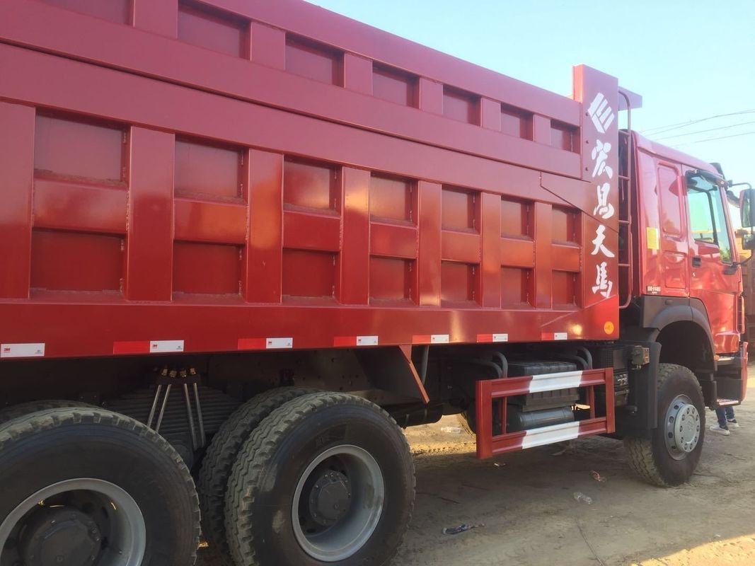 25-30T HOWO USATO 6X4 DUMP TRUCK lato anteriore sollevamento EURO II 371HP HW19710 SINOTRUCK HOWO