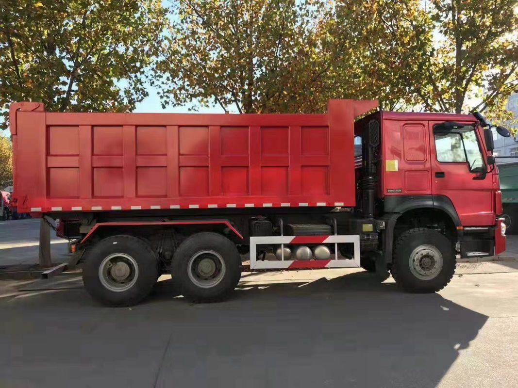 25-30T HOWO USATO 6X4 DUMP TRUCK lato anteriore sollevamento EURO II 371HP HW19710 SINOTRUCK HOWO