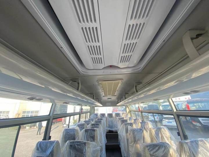 Autobus di lusso Higer usato 30 posti Motore diesel Autobus cittadino in ottime condizioni