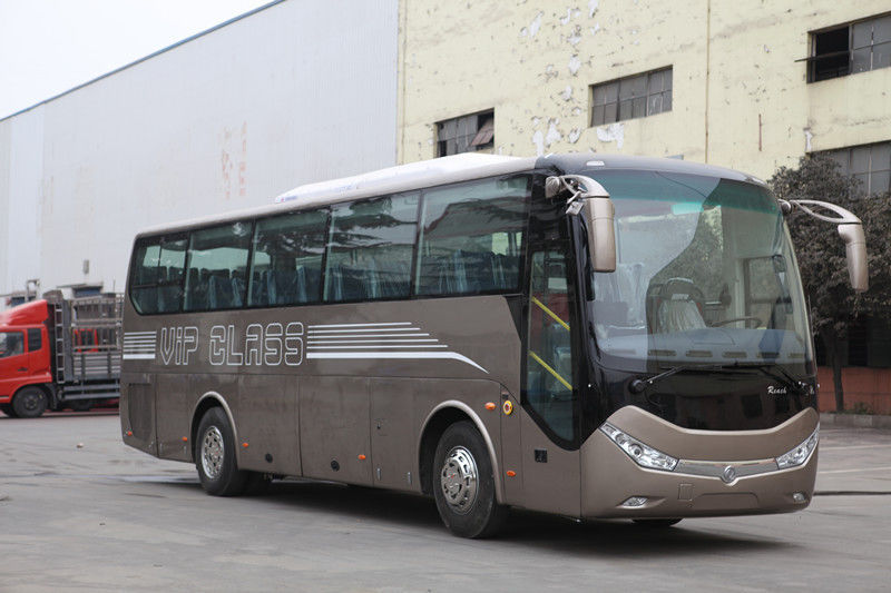 10490mm Lunghezza Dongfeng Chaolong Lhd 45 posti Autobus di lusso con buon motore diesel