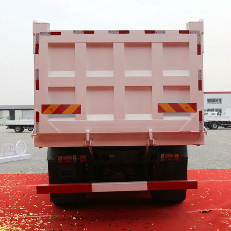 31 tonnellate Capacità di carico 8X4 HOWO Dump Truck 460 CV Usato con 2 numeri di cambio inverso