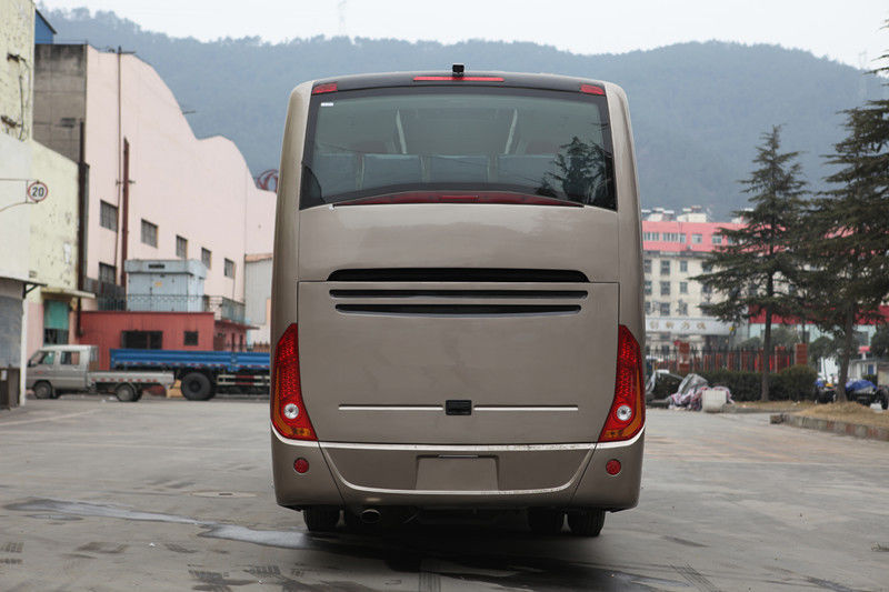 10490mm Lunghezza Dongfeng Chaolong Lhd 45 posti Autobus di lusso con buon motore diesel