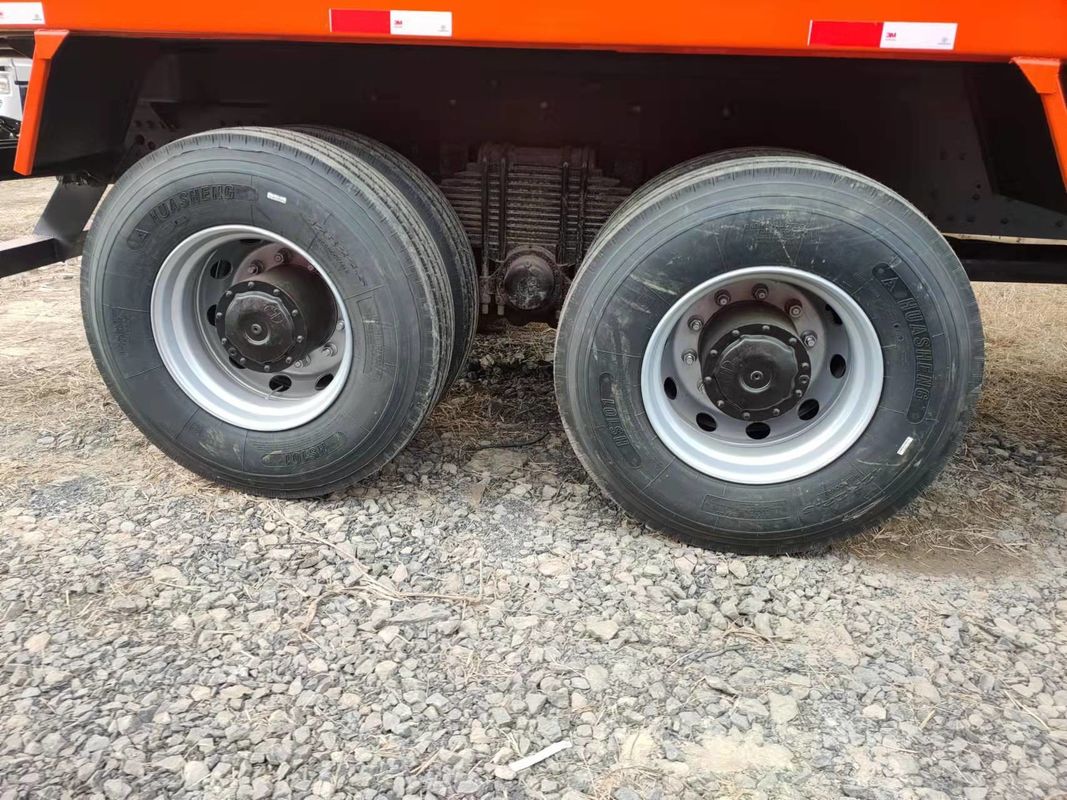 10 Forward Shift Used Shacman Howo 8*4 RHD Truck di scarico pesante