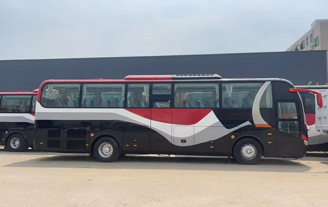 Autobus di lusso a 50 posti a misura Autobus usato a mano sinistra