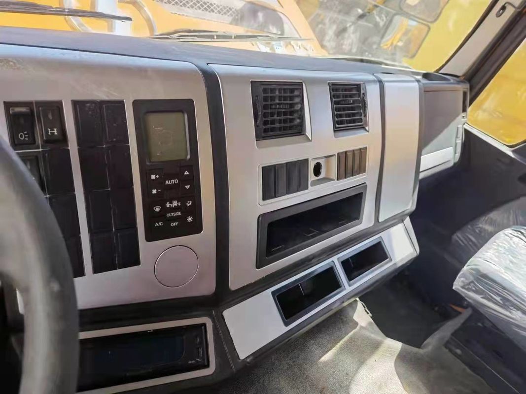 Shacman HOWO 380HP 6*4 Camion pesante per scaricare rifiuti