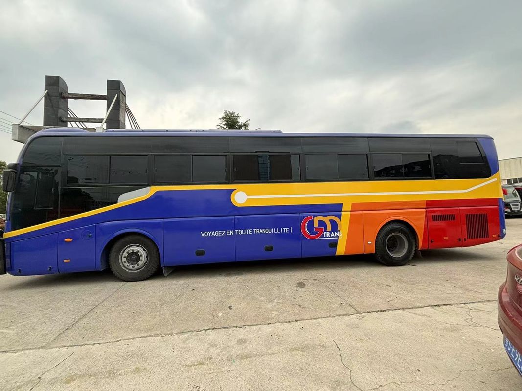 Autobus passeggeri da 72 posti con azionamento a sinistra con motore standard di emissione Euro 4 di cilindrata 8L