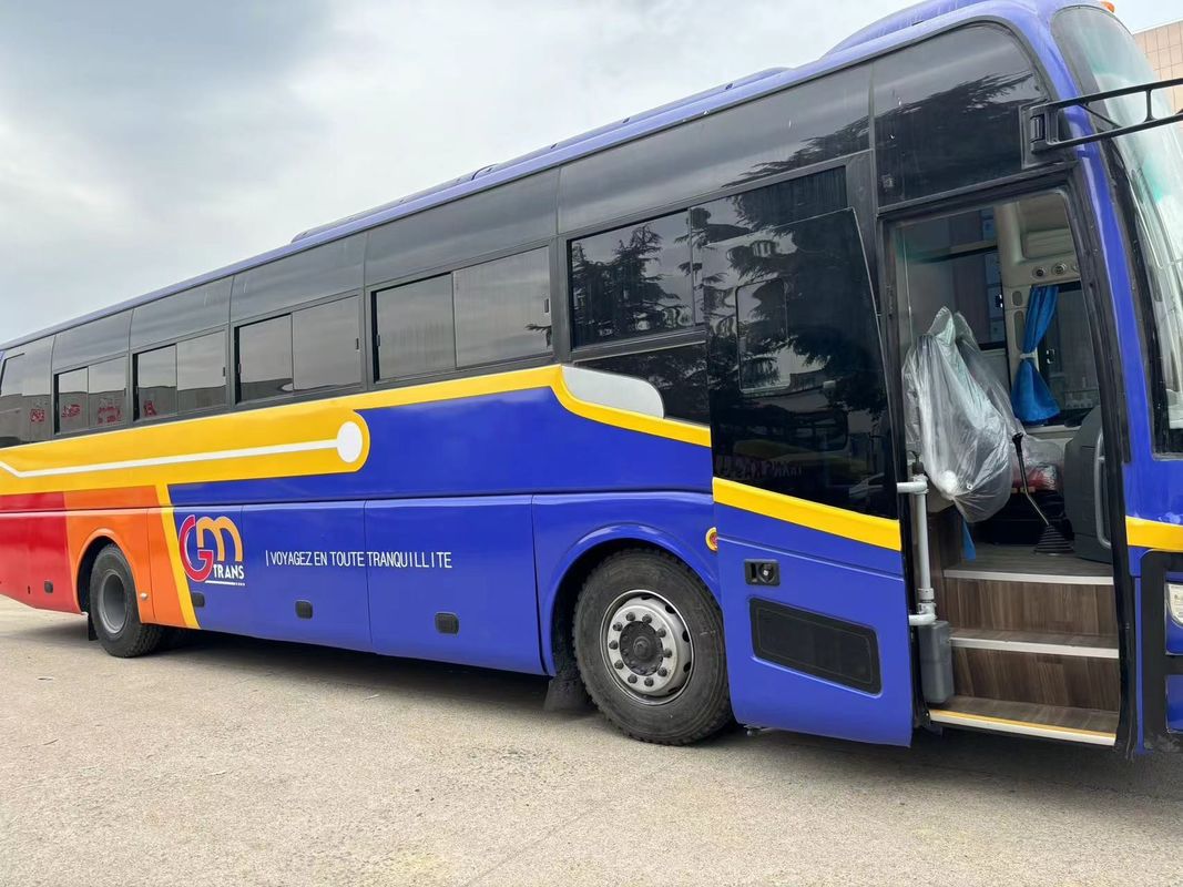 Autobus passeggeri da 72 posti con azionamento a sinistra con motore standard di emissione Euro 4 di cilindrata 8L
