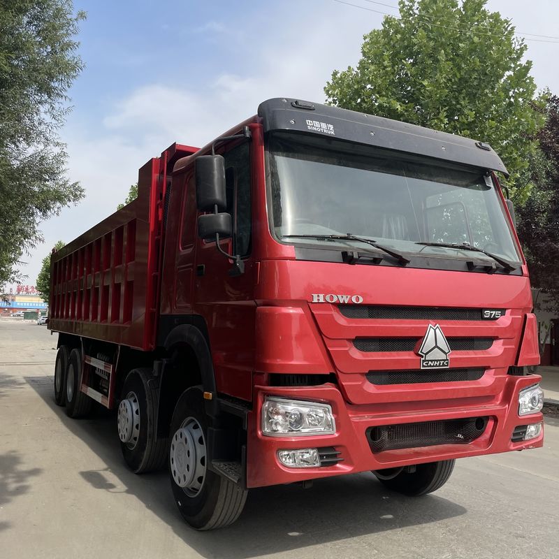 Torsione massima 1500-2000Nm SINO TRUCK Usato HOWO 8*4 Camione da scarico pesante