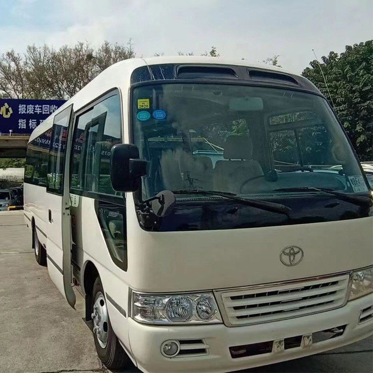 Autobus passeggeri da 24 posti Toyota Coaster Bus in Giappone Comodo stile 7005*2040*2785mm